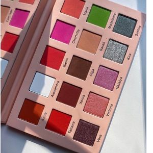 TheSkinFeed Cosmetic Duchess Eyeshadow Palette